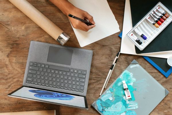 Online Kunsttherapie - Kunsttherapie Hauer - Fotograf Microsoft 365 (Unsplash)